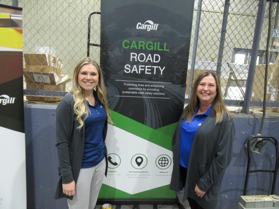 Cargill’s Kaitlyn Jackson (L), district manager, and Cindy Jasso, transportation manager, presented the company’s line of municipal maintenance products.
(CEG photo)