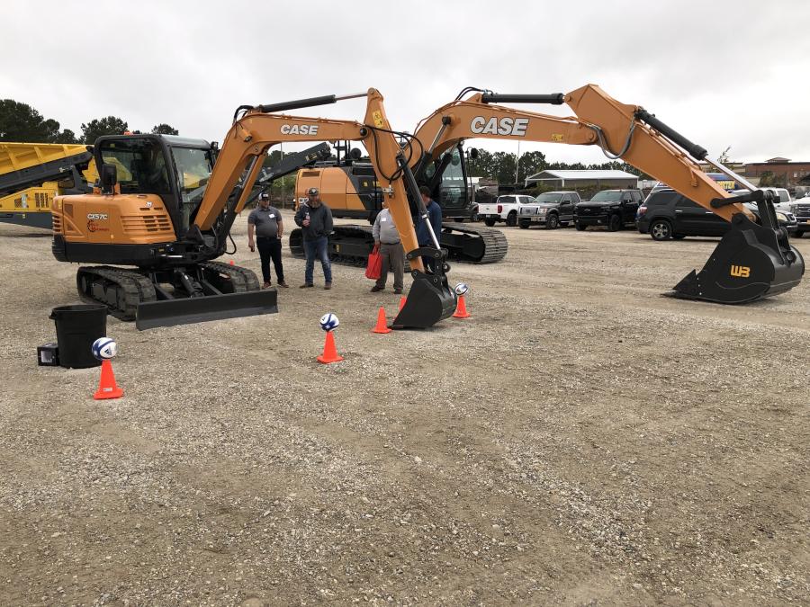 Larger Case excavators were available for attendees to participate in an operator contest.
(CEG photo)