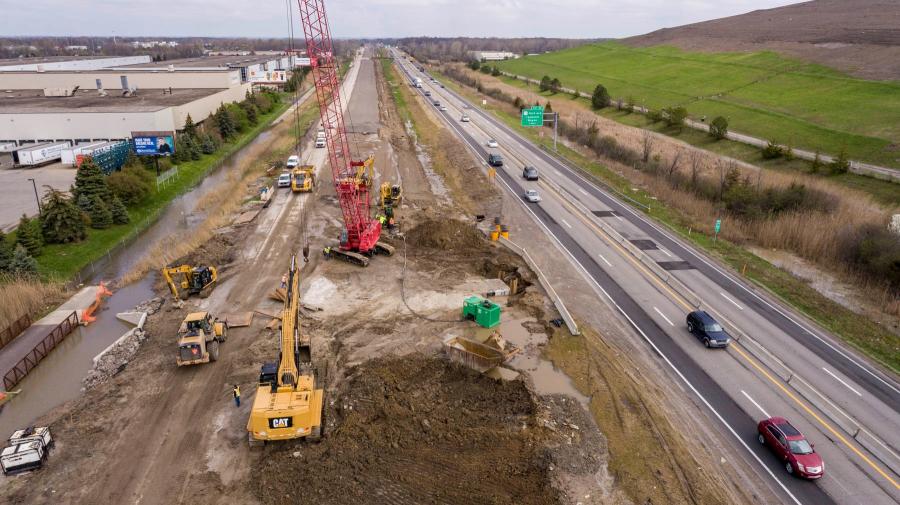 Dan’s Excavating and subcontractors will replace about 24 mi. of pavement on I-275.
(Michigan Department of Transportation photo)