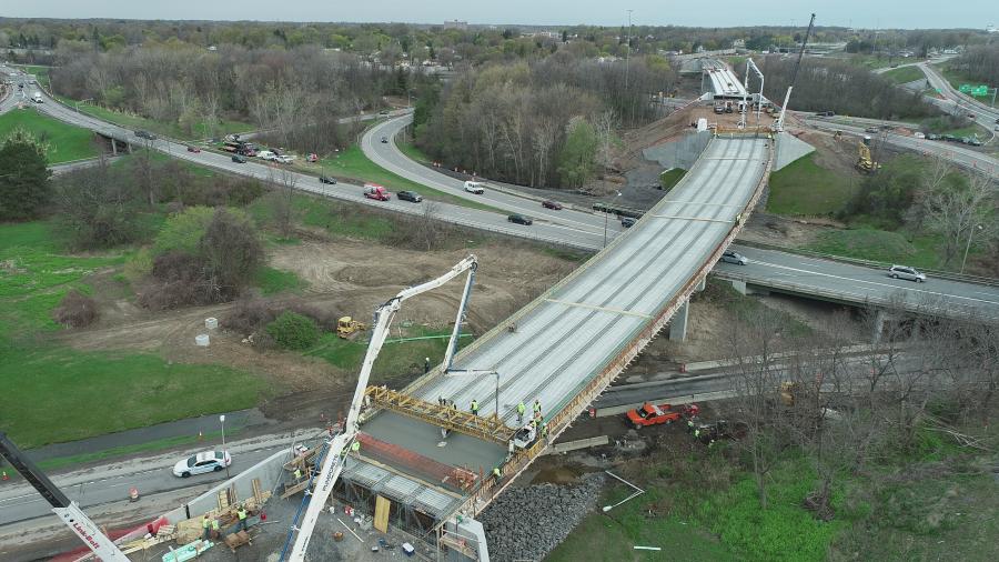 Cold Spring Construction Co. (CSC) competed the work in four phases, which had crews working at multiple sites.
(Photo courtesy of New York State Department of Transportation.)