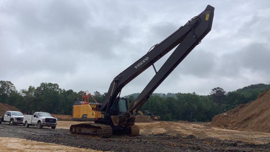 A 2019 Volvo excavator EC3000ELR with a 60-ft. reach and 346 hours sold for $200,000.
(Compass Auctions photo)