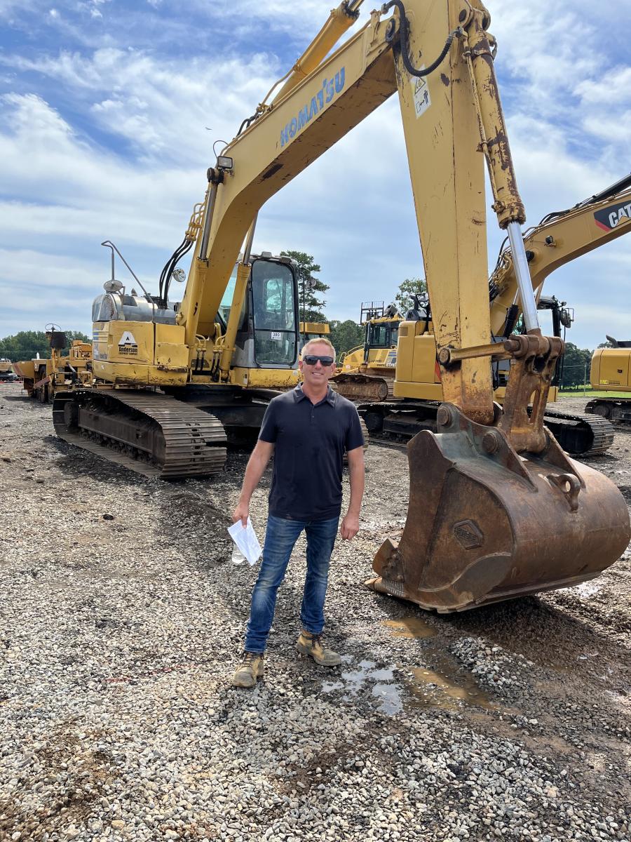 Greg Biffle of Triple B Stone in Speedwell, Va., picked up this Komatsu excavator to use at his new limestone quarry. (CEG photo)