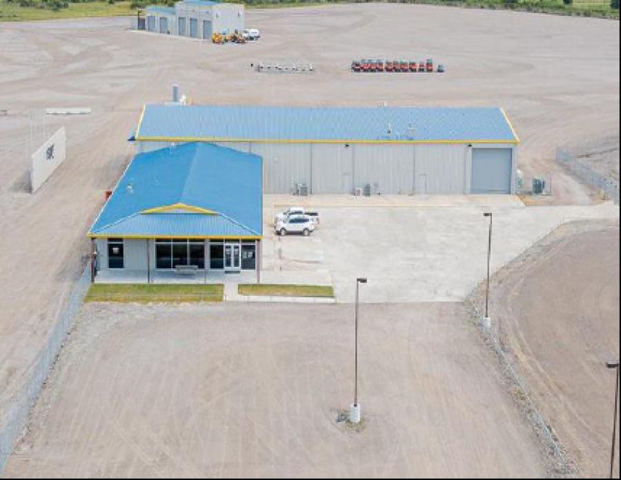 With a yard totalling of 57 acres total, 25,000 sq. ft. of offices and 32,000 sq. ft. of workshops and buildings, this modern facility will operate as the main auction site for Yoder & Frey in the south.