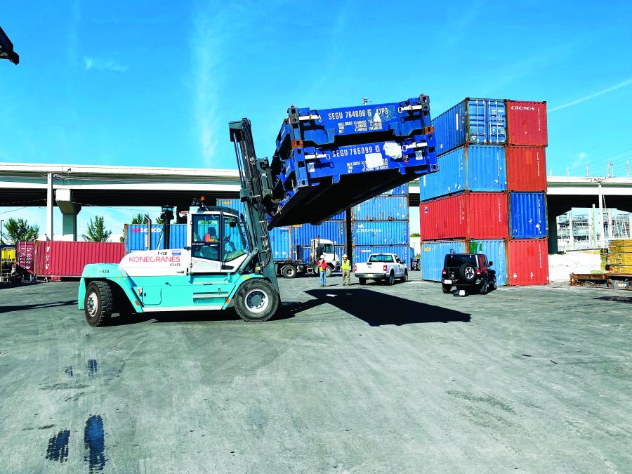 An operator moves flat racks at SEACOR Island Lines’ yard with a Konecranes SMV 16-1200 C forklift. (Photo courtesy of Linder Link Magazine)