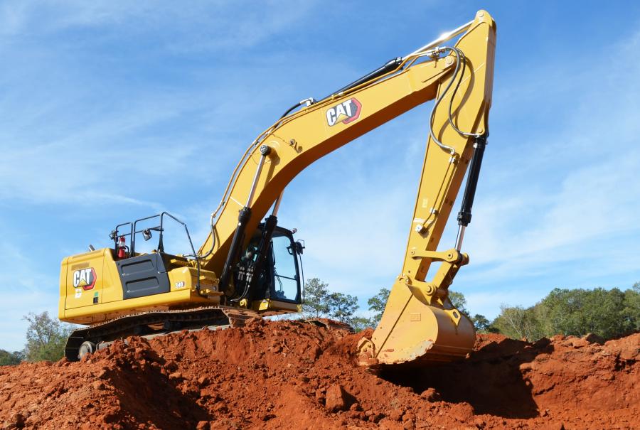 A Cat 340 was on site for those who wanted to test their skills with the latest Cat excavator technology. 
(CEG photo) 