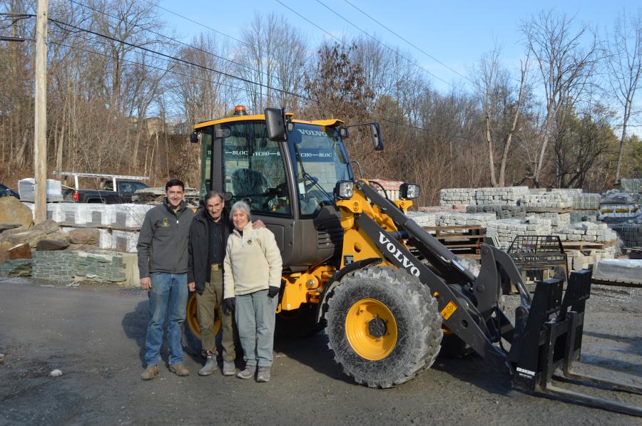 (L-R): Alex Bergeron, John Cleary and Jean Brgant with their new Volvo L20 Electric compact wheel loader.