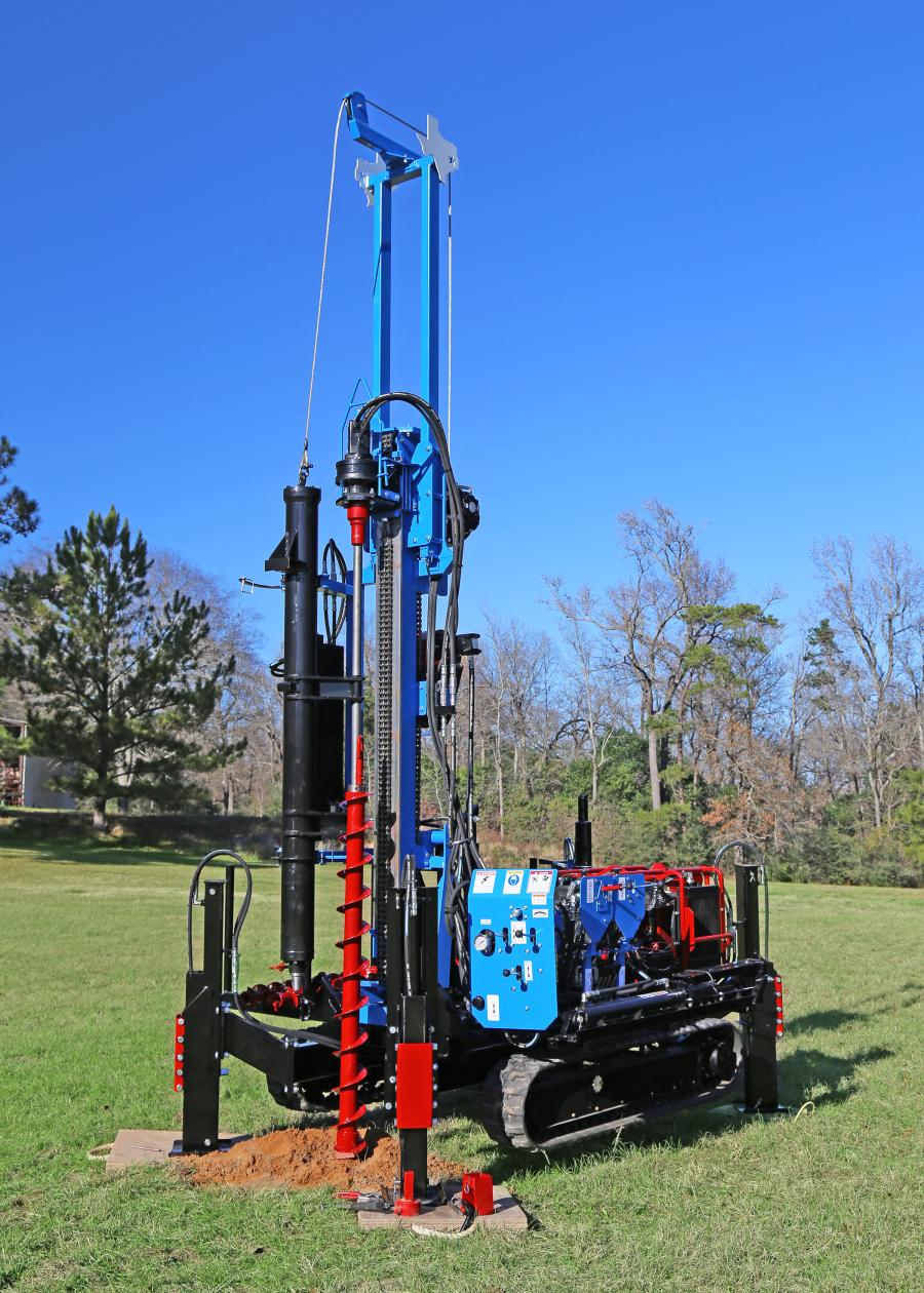 The LSGT+HDA allows for precise and easy-to-operate drilling for standard penetration test and soil sampling. The drill comes standard with a 140-lb. automatic hammer and is capable of sampling down to 100 ft.