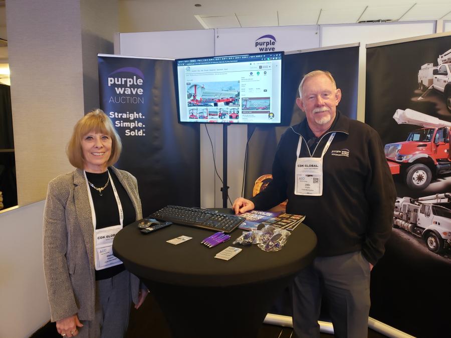 Glenda Wegener and John Rogers of Purple Wave were there to tout the benefits of their auction company.
(CEG photo)