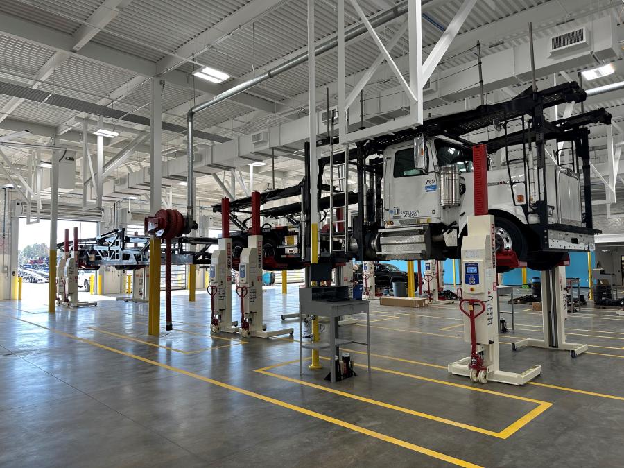 Stertil-Koni wireless mobile column lifts are fully synchronized to account for potentially uneven vehicle weight distribution.