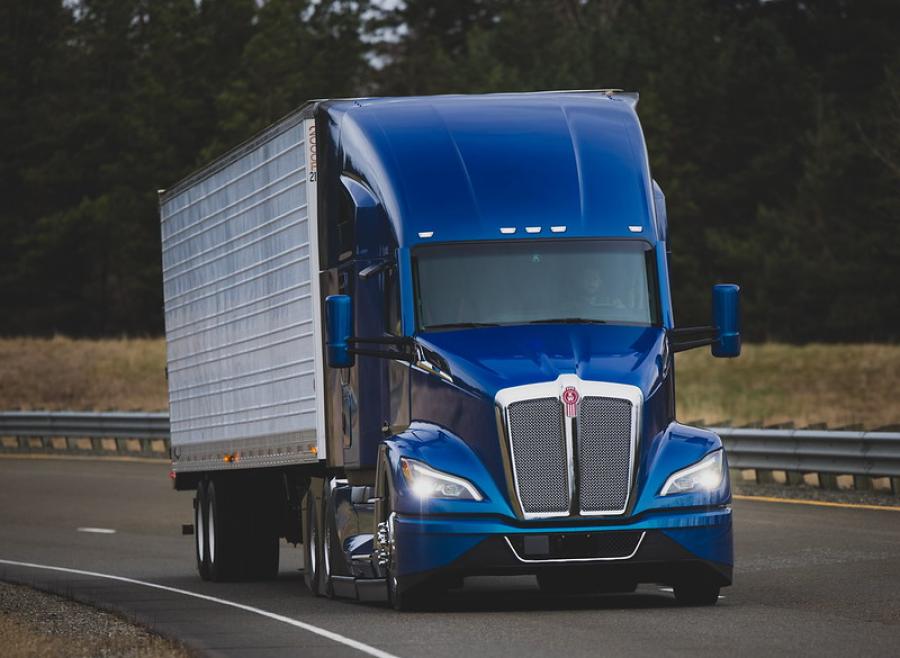 The new suite of services will launch in 2024 for Kenworth’s Class 8 T680, T880 and W990 models and medium duty T180, T280, T380 and T480 models. 