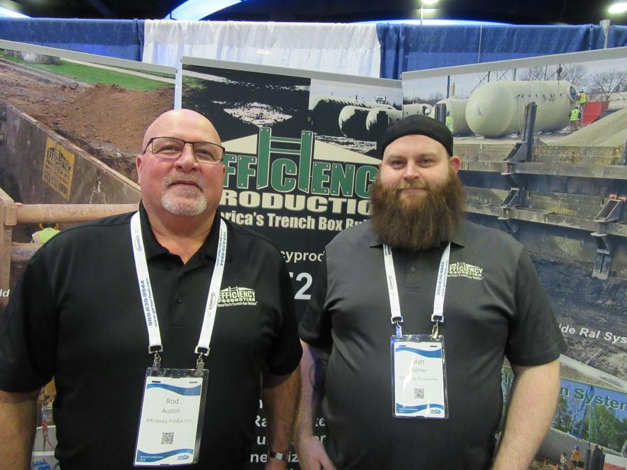 Rod Austin (L) and Matt Holmer of Efficiency Production talked about trench safety at the show.
(CEG photo)