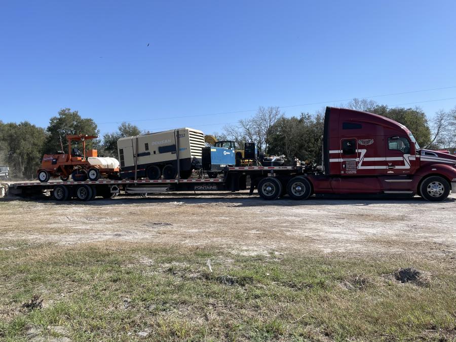 Another load heads out of the yard to its new home.
(CEG photo)