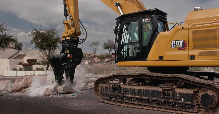 Working with up to a 13,228-lb. attachment weight, the new 352 Straight Boom now features standard Cat technologies for increased versatility, precision and efficiency in both demolition and excavating applications.