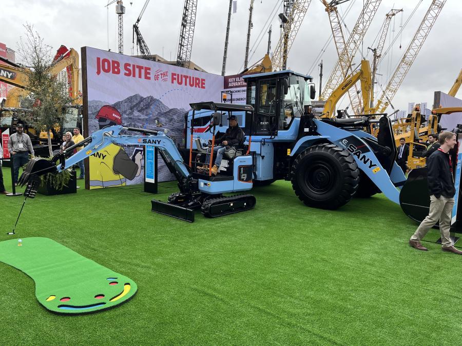 SANY’s electric mini-excavator and wheeled loader were at SANY’s “Site of the Future” display. 