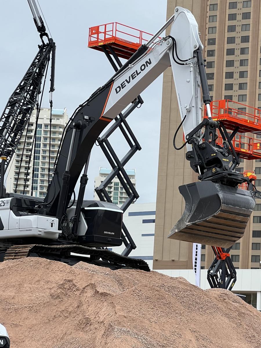 DEVELON’s ConceptX2 fully remote 225 excavator was a hit at the show. 
