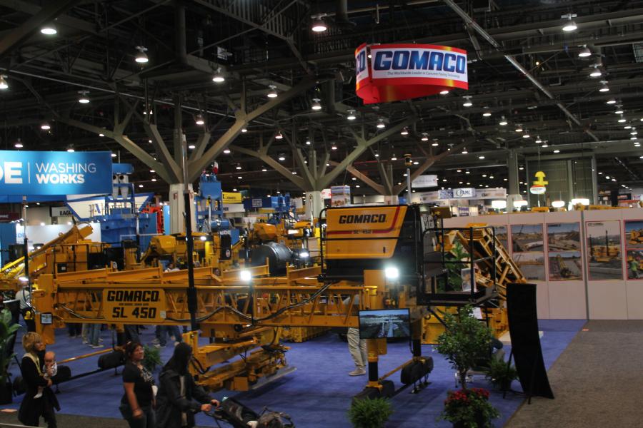 Making its world debut at ConExpo, GOMACO introduced the industry’s first GP460 combination concrete slipform paver and placer/spreader on two tracks.  