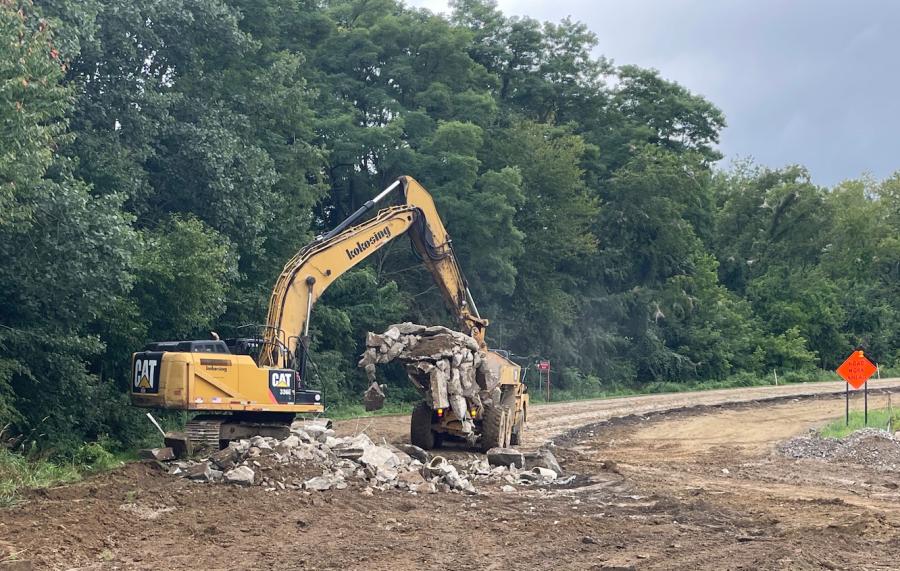 The SR 83 major rehabilitation project includes the removal and replacement of all existing full-depth pavement, including subgrade stabilization, underdrains and drainage improvements.
(Kokosing photo)