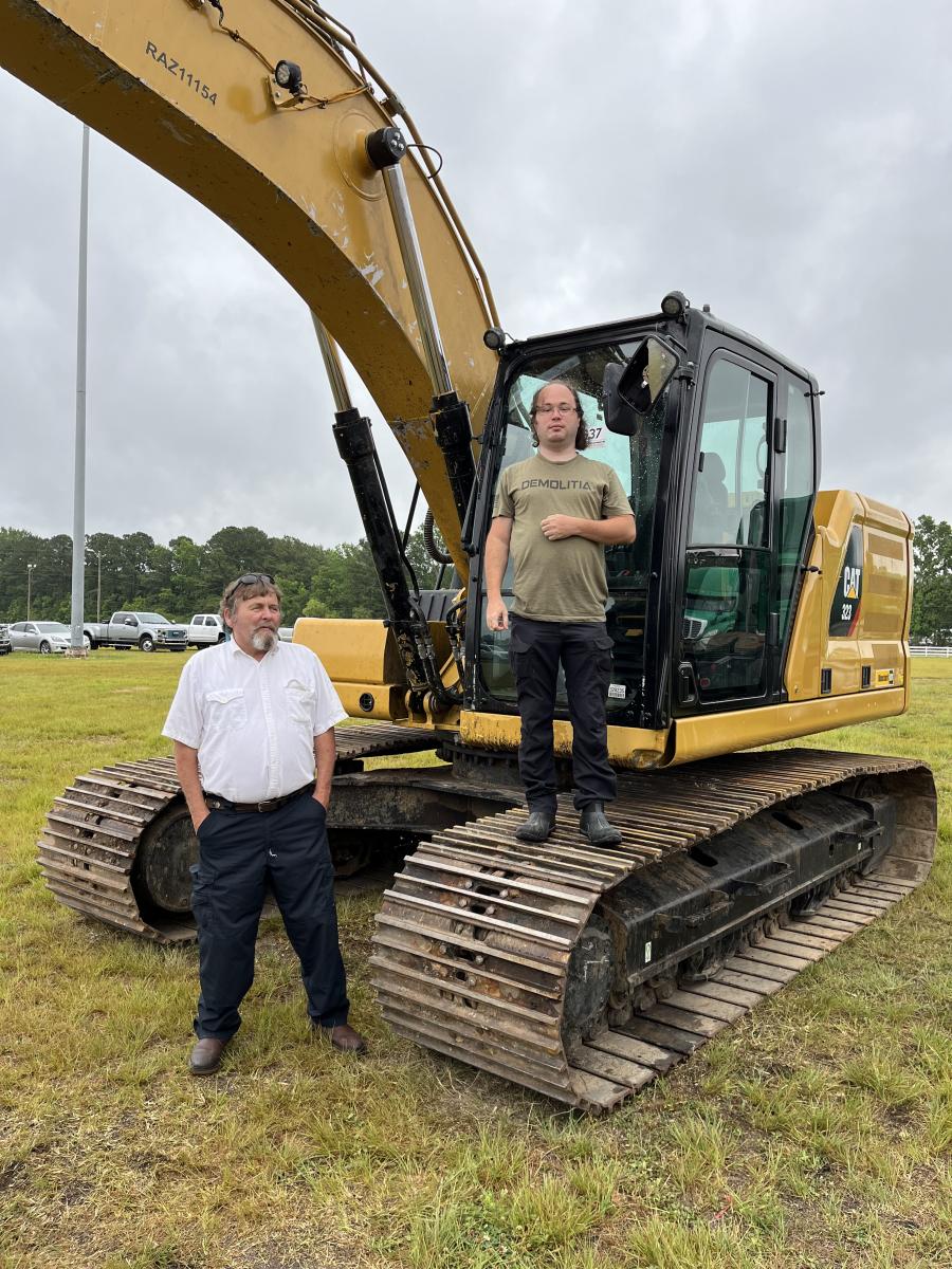 Michael Vereen Sr. and Jr. of Eadies Construction Company in Givens, S.C., thought this Caterpillar 323 excavator was just what they needed for an upcoming project. 
(CEG photo)