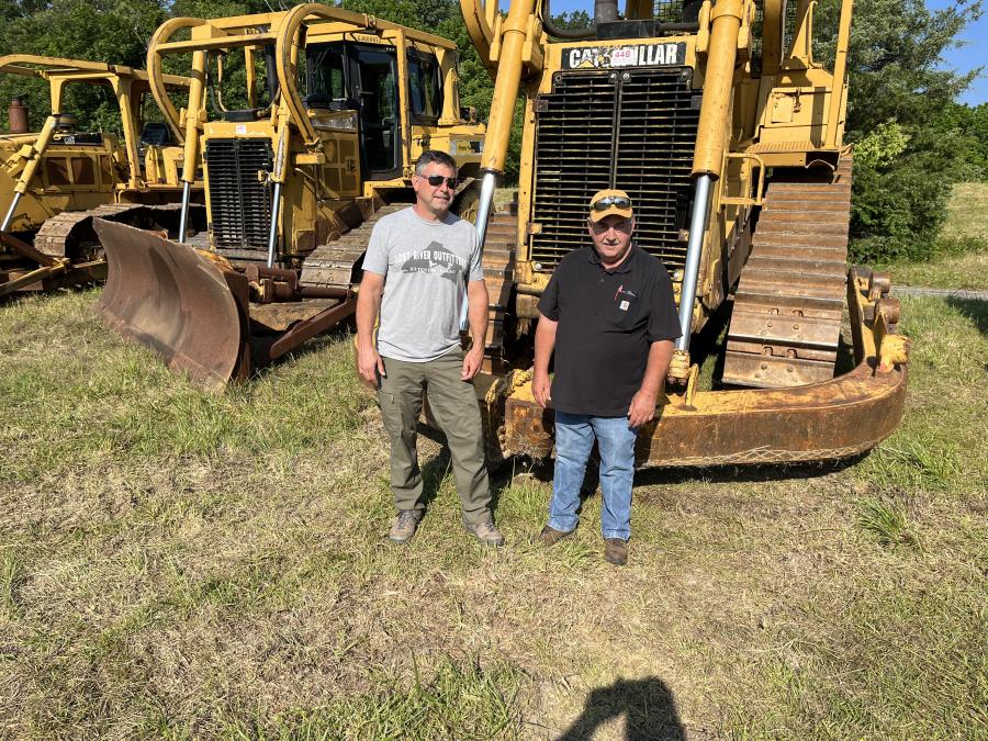 Looking over the Cat dozers are Shane Hill (L), Ricksha Inc. in Concord, N.C., and Benny Orr of K&B Land Clearing in Robbinsville, N.C.
(CEG photo)