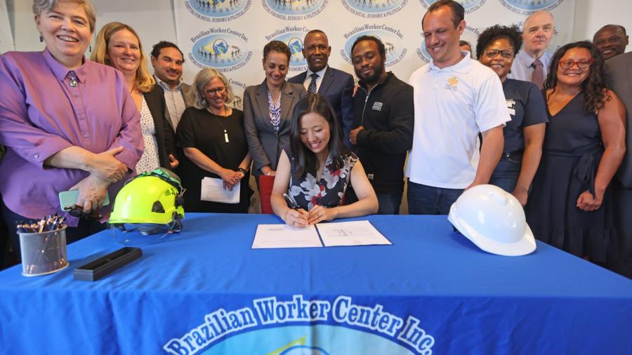 Mayor Michelle Wu signed new rules June 1 requiring construction and demolition projects to submit a Site Safety Plan Affidavit. (Mayor Michelle Wu Twitter photo)