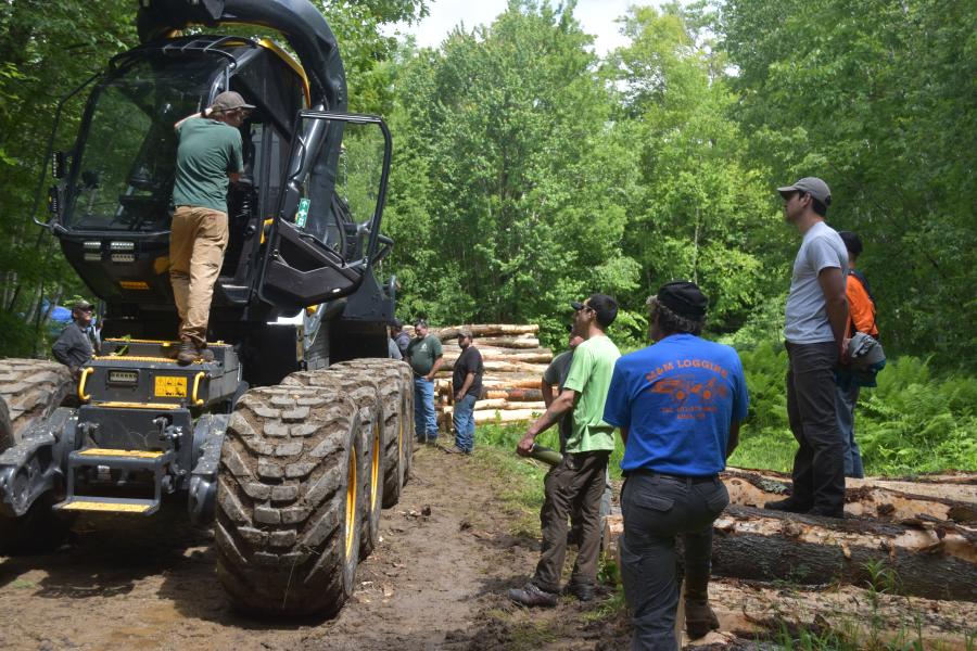 The loggers in attendance appreciated the opportunity to get hands-on with the Ponsse products.
(CEG photo)