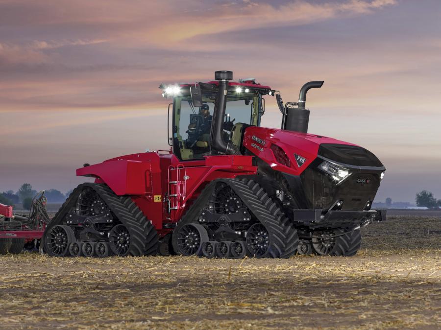 The Steiger 715 Quadtrac delivers built-in power and speed to cover more ground in less time. This newest Steiger model introduces the new heavy-duty Quadtrac undercarriage that offers increased traction to keep up with the engine’s horsepower.
