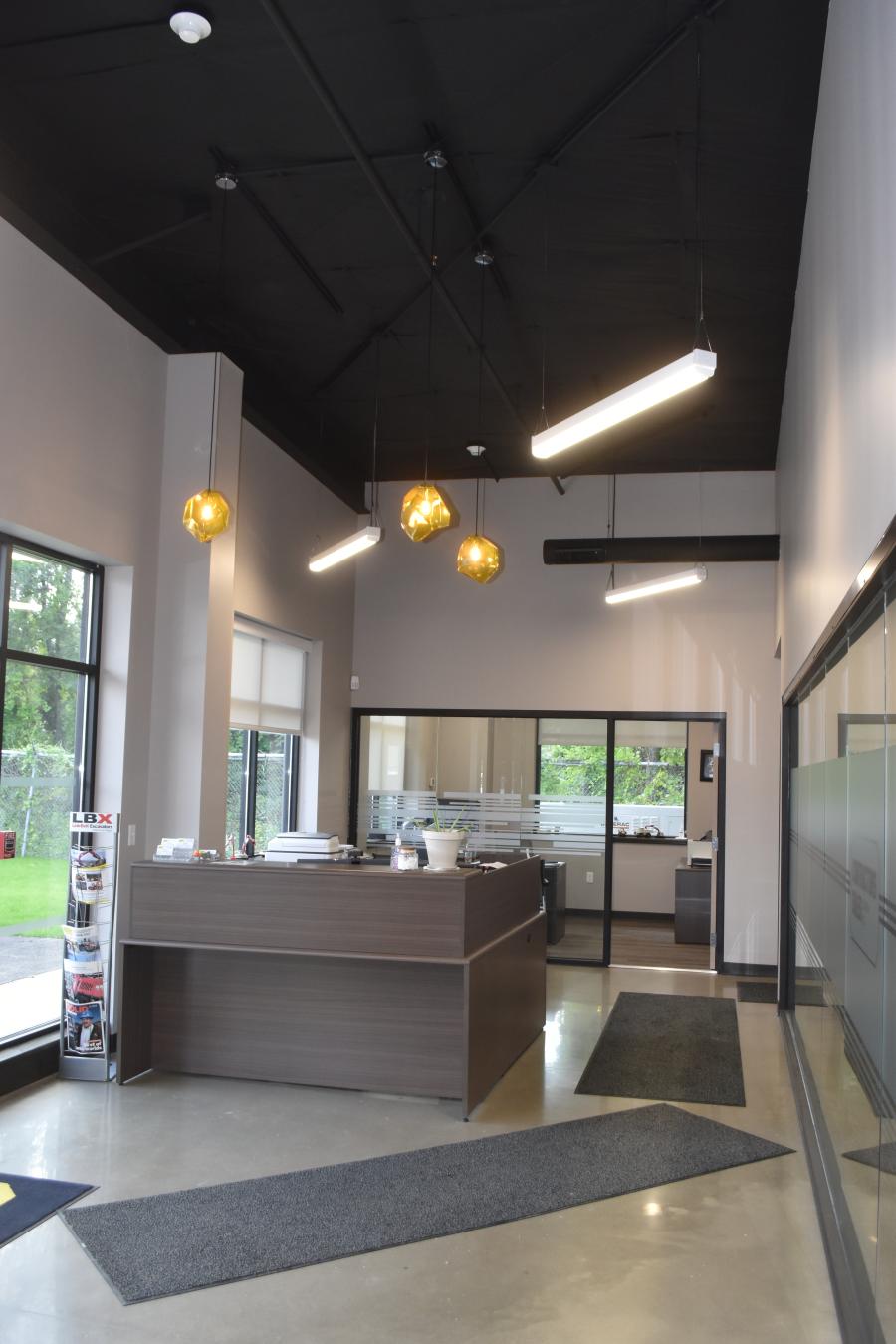 Contractors Sales Company’s Albany facility reception area.
(CEG photo)