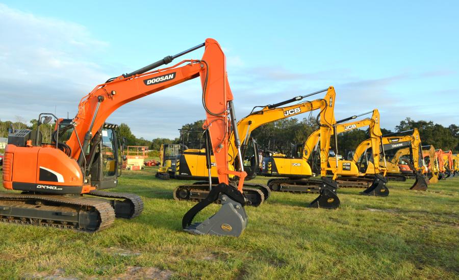 A great looking lineup of mini- and mid-sized excavators was available at this sale.
(CEG photo)