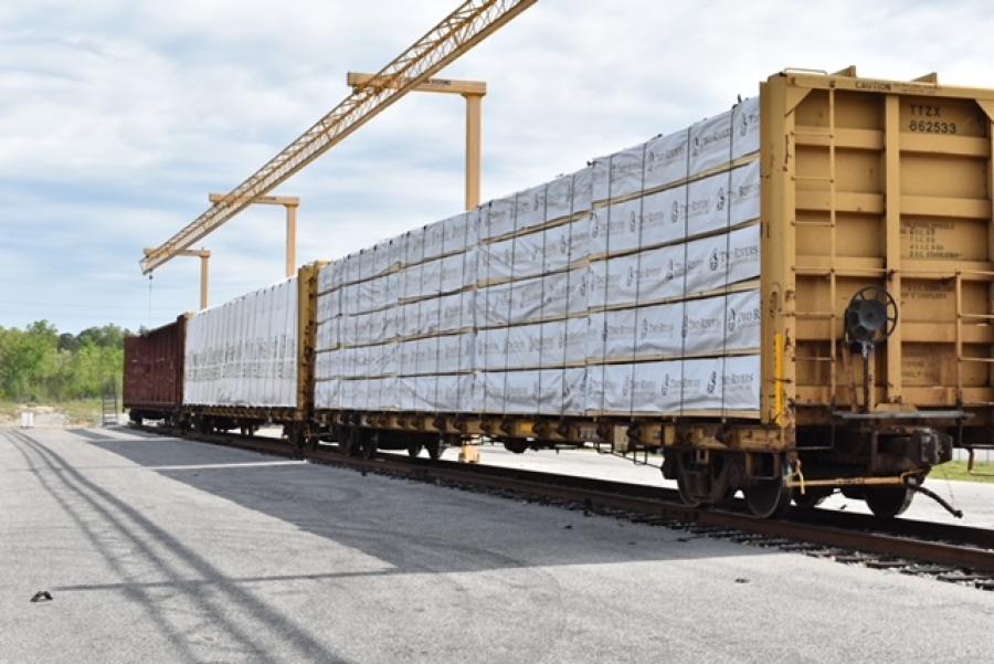 Two Rivers Lumber Co. plans to invest $115 million in building a modern sawmill in Coosa County with 130 jobs as the company's second operation in Alabama.
