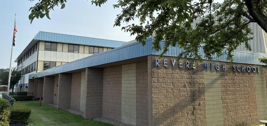 Photo of the current Revere High School.